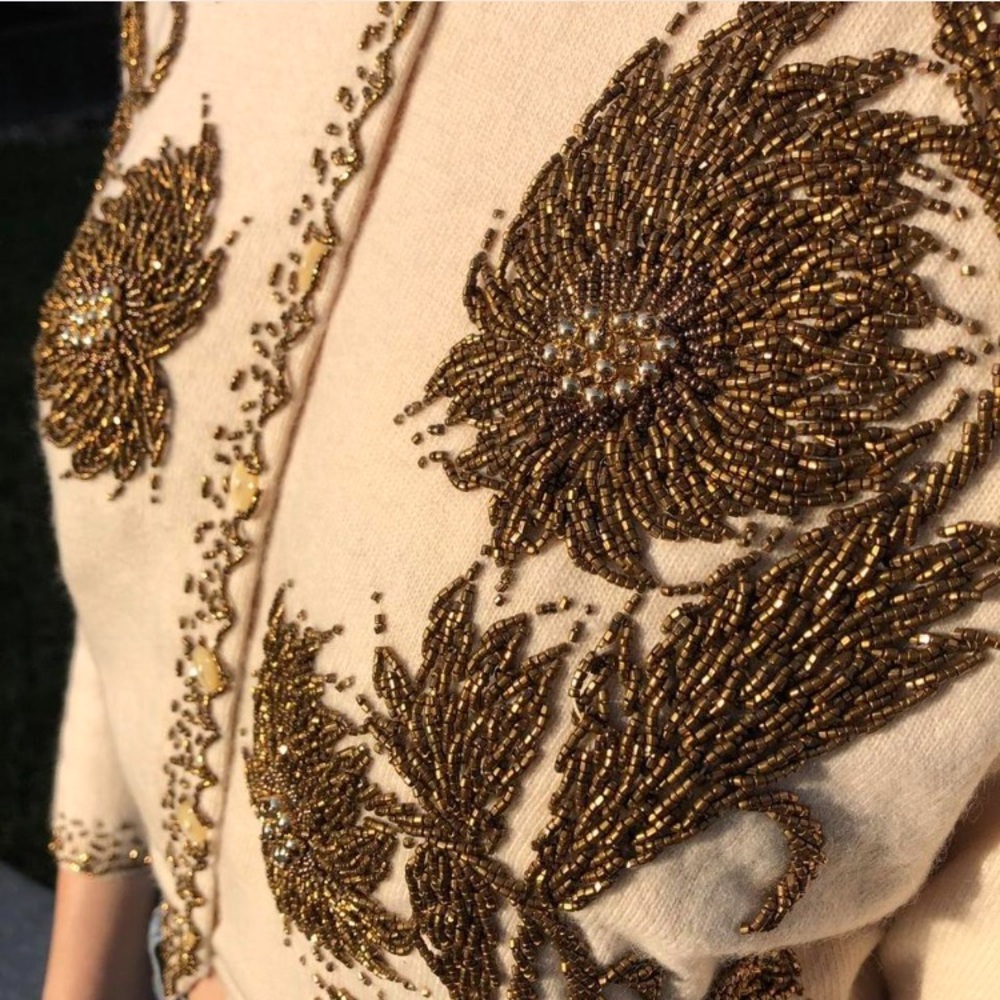 Pringle of Scotland Women’s Cream and Beaded Floral Cashmere Cardigan - Picture 2 of 8